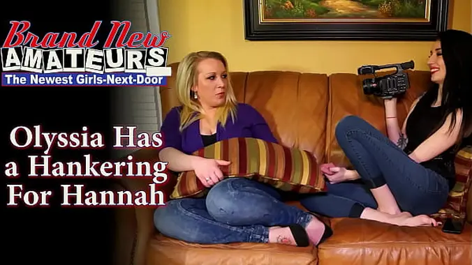 Busty Blonde Hannah Deeply Sucks And Eats Brunette Hottie Olyssia's Pussy!