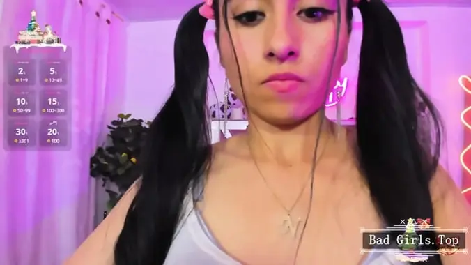 Very hot latina skinny busty teen webcam solo tease