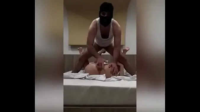 Flexible Girlfriend takes Rough Interracial Doggystyle and Squirt !