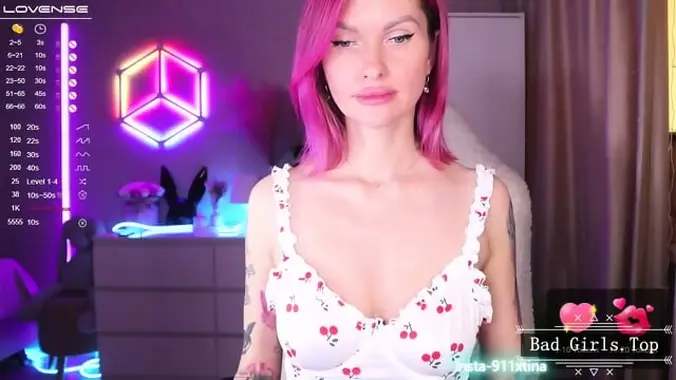Redhead skinny busty very hot milf web solo