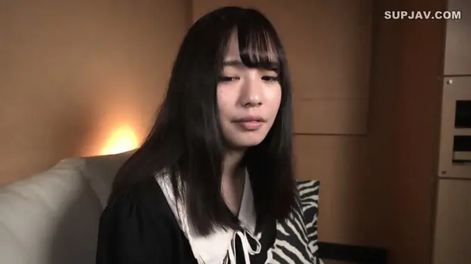 Cute Japanese Teen. Nice Body And Nice Tits